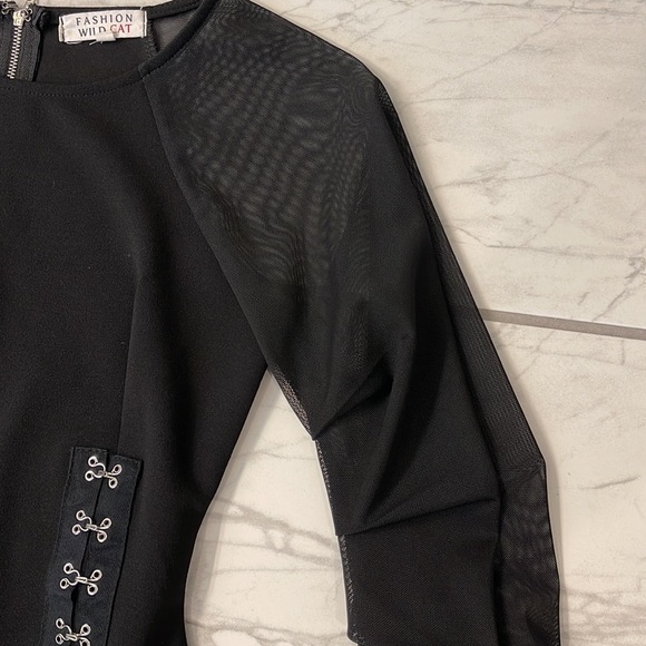 Beautiful black blouse 😍 - Picture 3 of 4